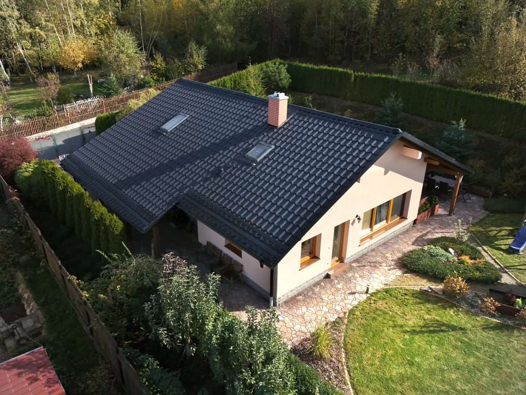 Dronový záběr nemovitosti