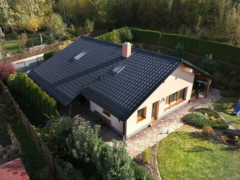 Dronový záběr nemovitosti