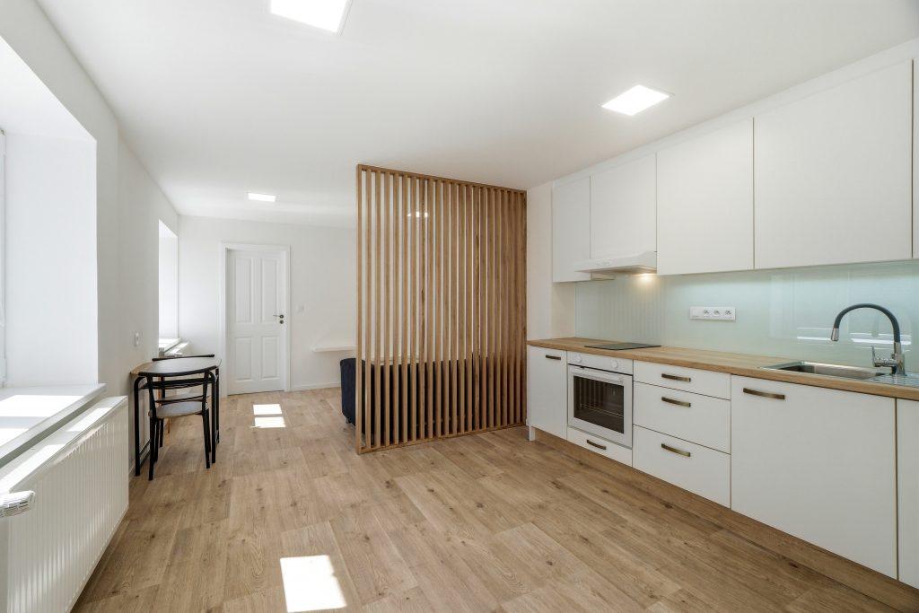 Původní fotografie kuchyně v rodinném domě ve Vyškově