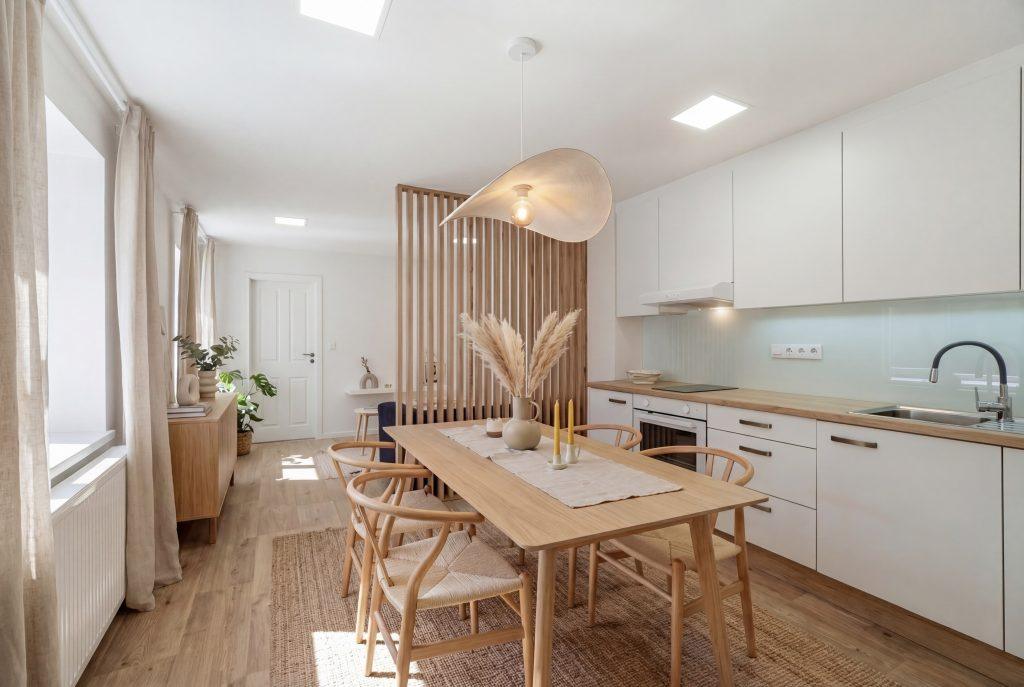 Virtuální staging kuchyně a jídelní části v rodinném domě ve Vyškově