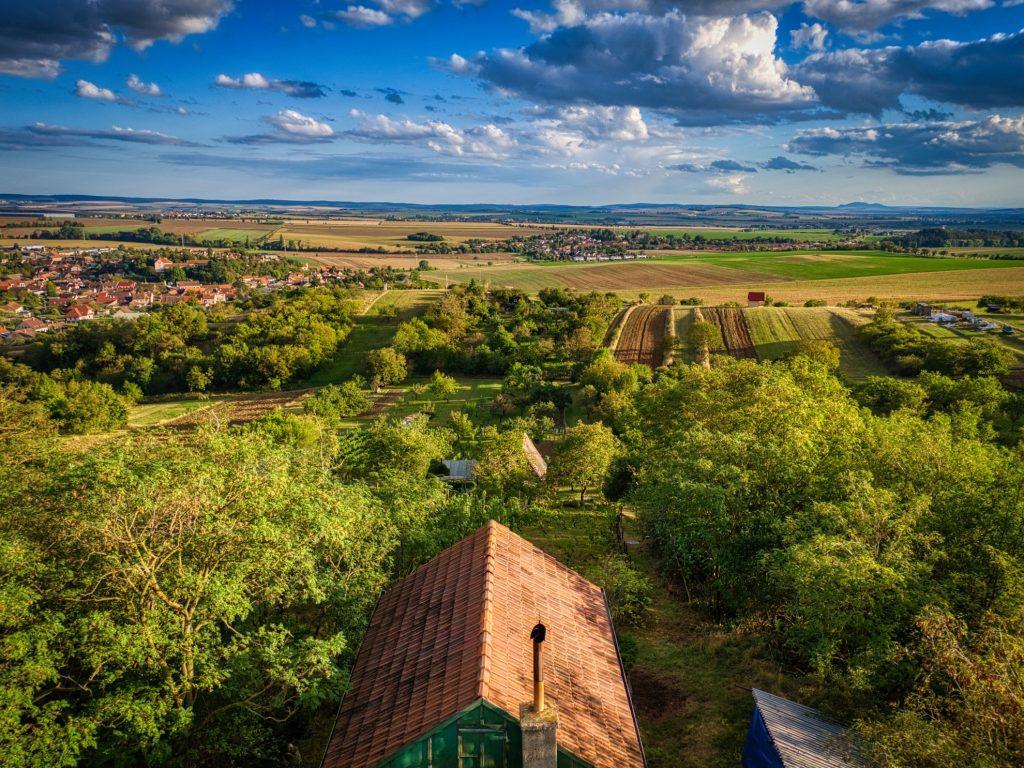 Dronové fotografie a situační mapa zahrady v Sivicích