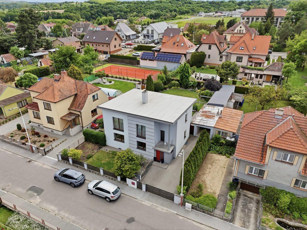 Fotografie, videoprohlídka a dronové záběry rodinného domu v Moravském Krumlově
